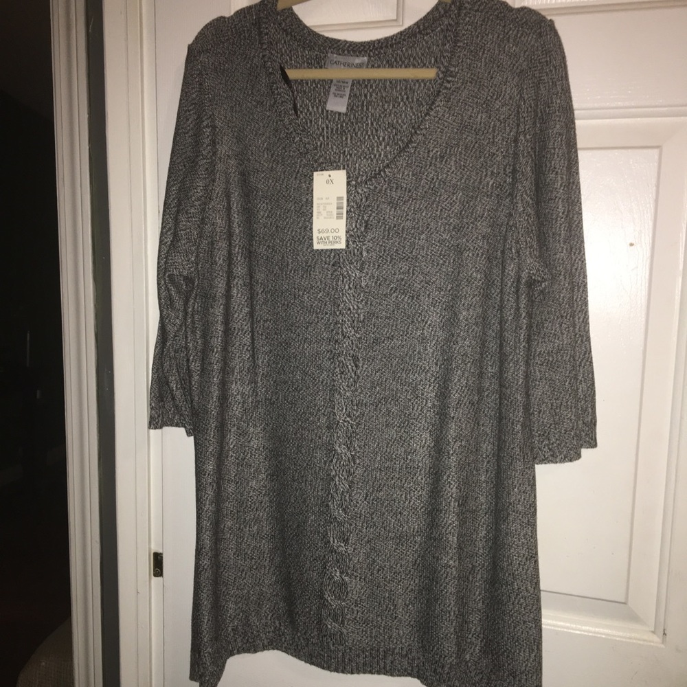 🔥NWT Catherine’s Lightweight Top